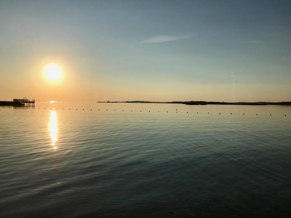 Stroemstad Laegenhet Naera Hav Och Stad Exterior foto